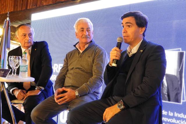 retiroabibaacevedotizado.jpg
